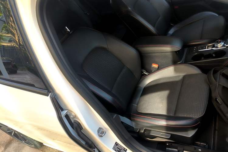 Used Ford Focus 2020 Sedan EcoBoost 180 Automatic ST Line Right Front Seat