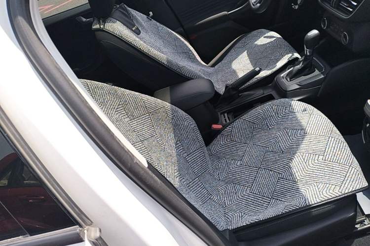 Used Ford Focus 2020 Hatchback 1.5L Automatic Sharp Edition Right Front Seat