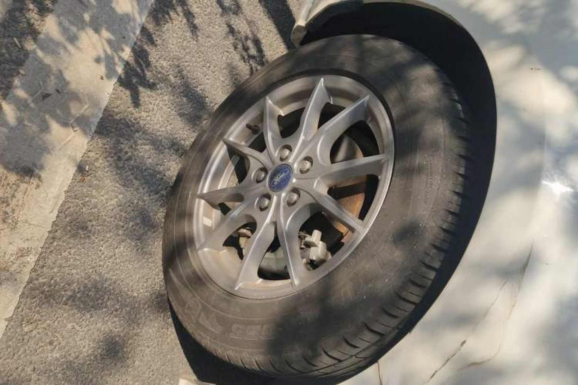 Used Ford Focus 2020 Hatchback 1.5L Automatic Sharp Edition Right Front Wheel Hub