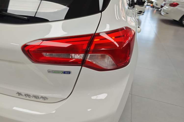 Used Ford Focus 2020 Hatchback EcoBoost 180 Automatic Trend Edition Right Rear Taillight