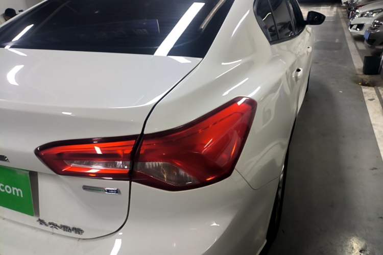 Used Ford Focus 2020 Sedan EcoBoost 180 Automatic Trend Edition Right Rear Taillight