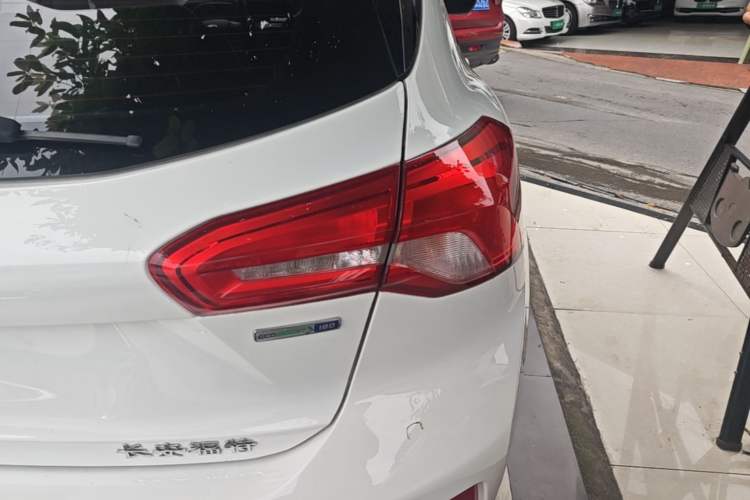 Used Ford Focus 2020 Hatchback EcoBoost 180 Automatic Trend Edition Right Rear Taillight