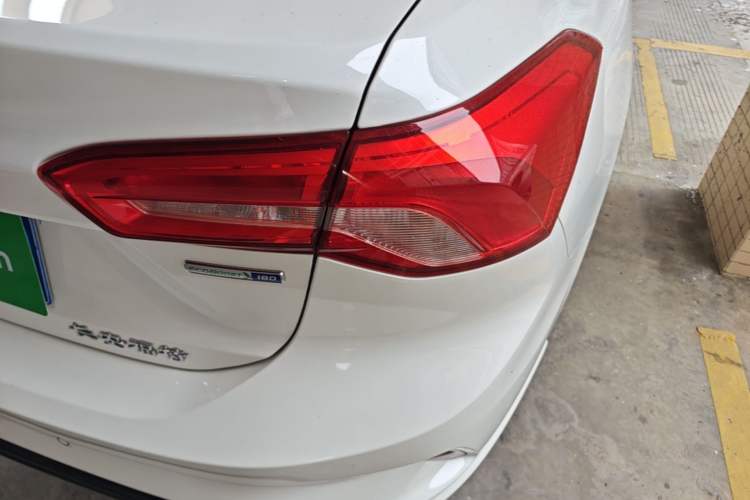 Used Ford Focus 2020 Sedan EcoBoost 180 Automatic Trend Edition Right Rear Taillight