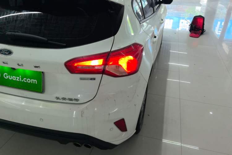 Used Ford Focus 2020 Hatchback EcoBoost 180 Automatic Trend Edition Right Rear Taillight