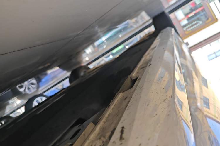 Used Ford Focus 2020 Hatchback 1.5L Automatic Sharp Edition Right Side Sill