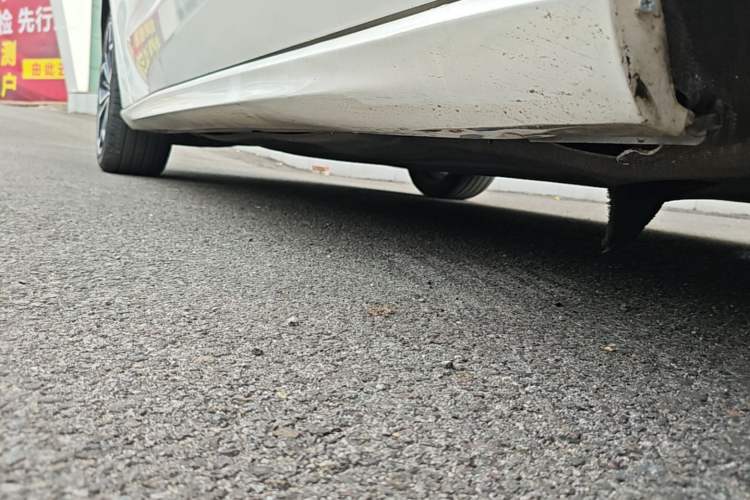Used Ford Focus 2020 Sedan EcoBoost 180 Automatic ST Line Right Side Sill