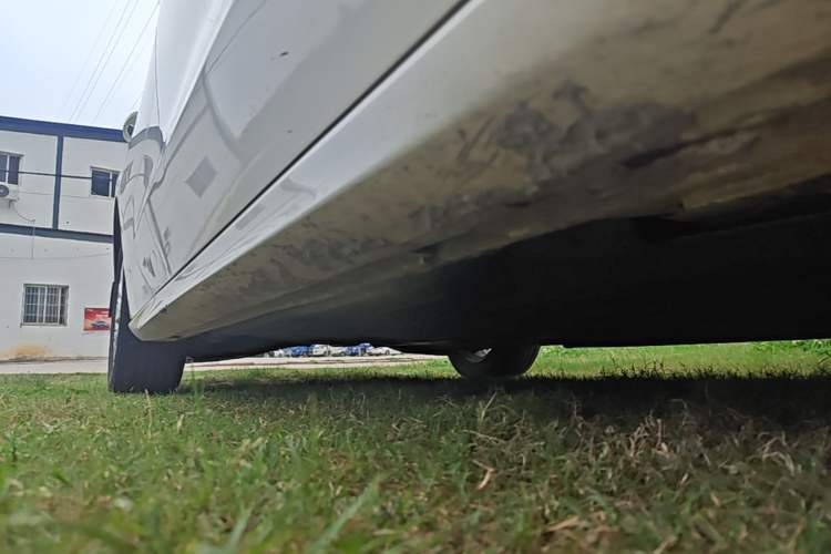 Used Ford Focus 2020 Sedan EcoBoost 180 Automatic Trend Edition Right Side Sill
