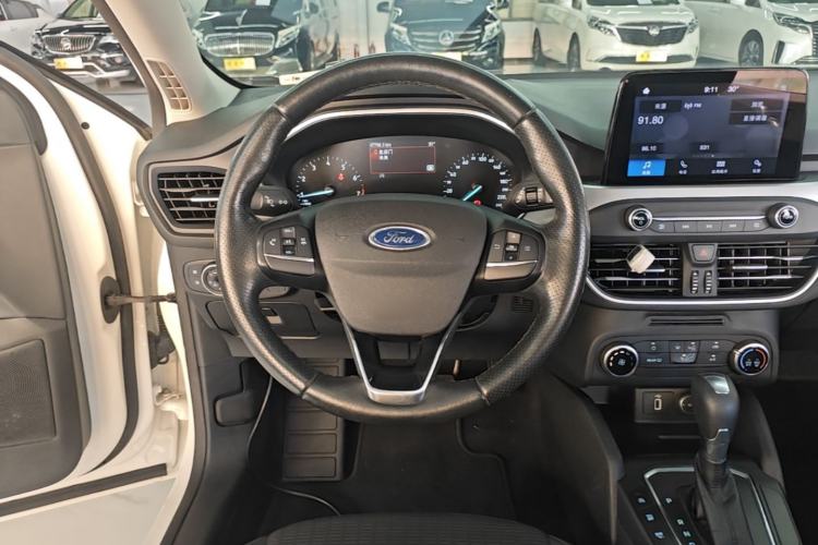 Used Ford Focus 2020 Hatchback 1.5L Automatic Sharp Edition Steering Wheel