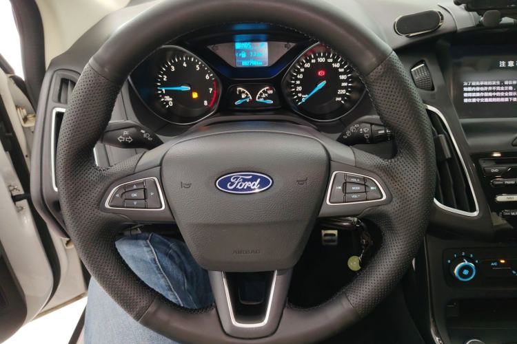 Used Ford Focus 2020 Hatchback Classic 1.5L Automatic Trendy Model Steering Wheel