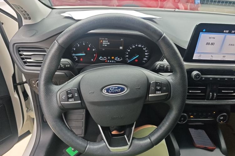 Used Ford Focus 2020 Hatchback EcoBoost 180 Automatic Trend Edition Steering Wheel