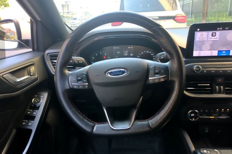 Used Ford Focus 2020 Sedan EcoBoost 180 Automatic ST Line Steering Wheel