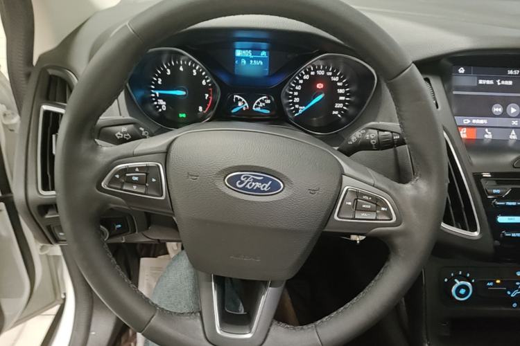 Used Ford Focus 2020 Hatchback Classic 1.5L Automatic Trendy Model Steering Wheel