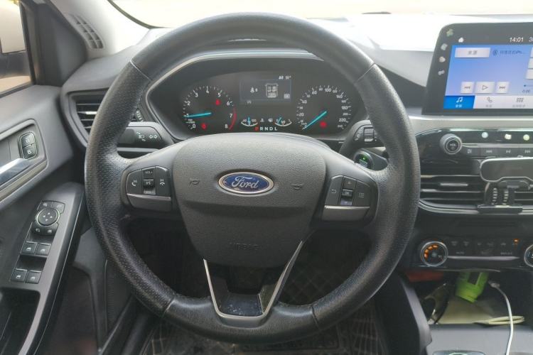 Used Ford Focus 2020 Hatchback EcoBoost 180 Automatic Trend Edition Steering Wheel