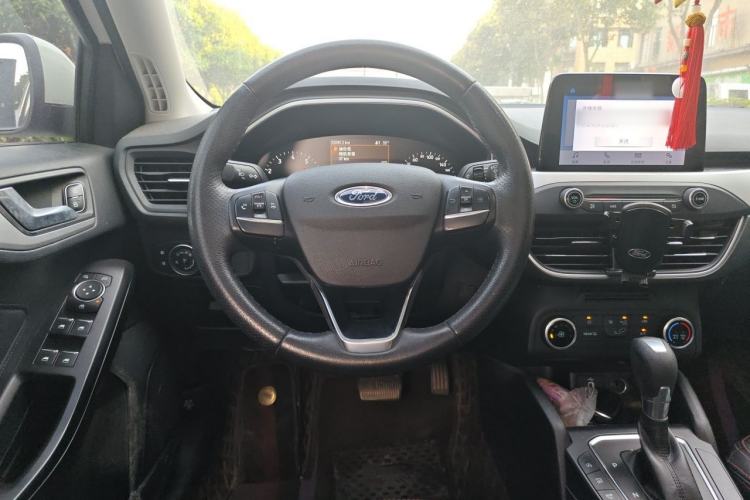 Used Ford Focus 2020 Sedan 1.5L Automatic Sharp Edition Steering Wheel