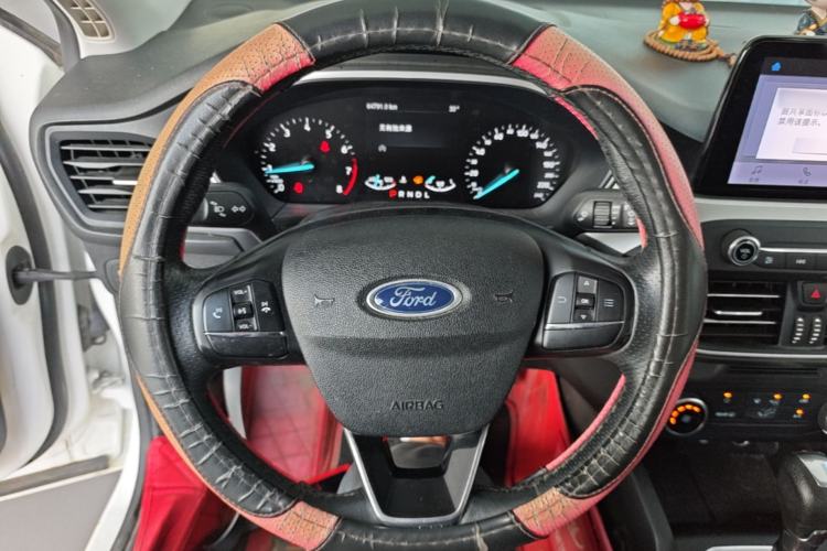 Used Ford Focus 2020 Sedan 1.5L Automatic Sharp Edition Steering Wheel