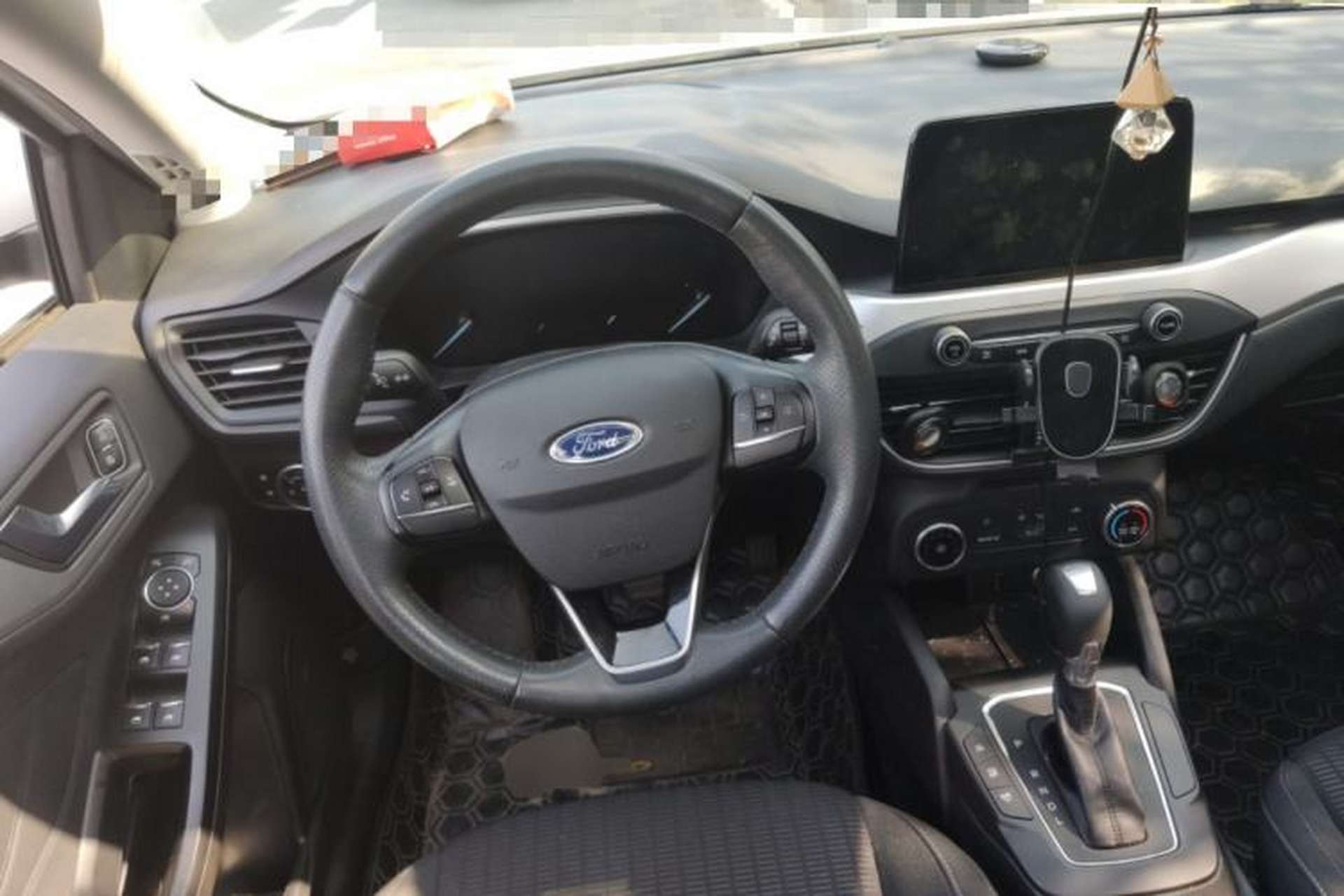 Used Ford Focus 2020 Hatchback 1.5L Automatic Sharp Edition Steering Wheel