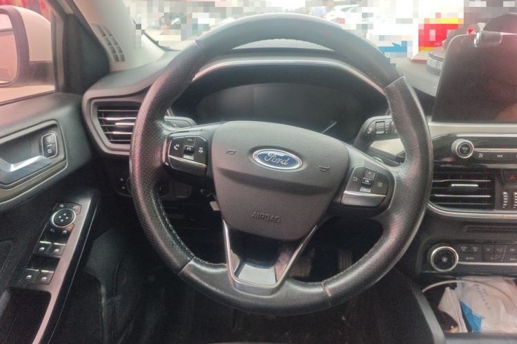 Used Ford Focus 2020 Sedan EcoBoost 180 Automatic Trend Edition Steering Wheel