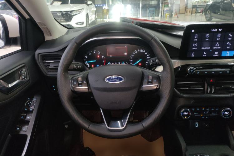Used Ford Focus 2020 Hatchback EcoBoost 180 Automatic Trend Edition Steering Wheel