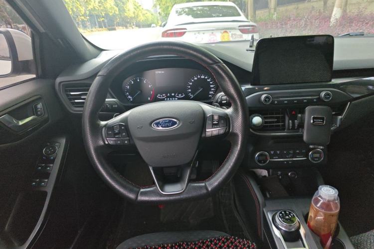 Used Ford Focus 2020 Sedan EcoBoost 180 Automatic ST Line Steering Wheel