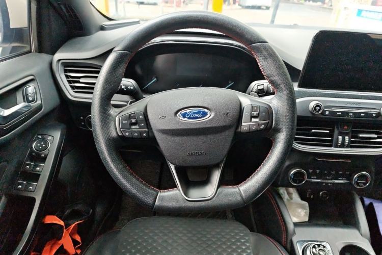 Used Ford Focus 2020 Hatchback EcoBoost 180 Automatic ST Line Steering Wheel