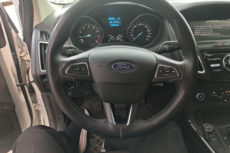 Used Ford Focus 2020 Hatchback Classic 1.5L Automatic Trendy Model Steering Wheel