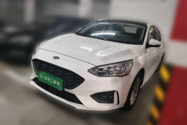 Ford Focus 2020 Sedan EcoBoost 180 Automatic Trend Edition d’occasion