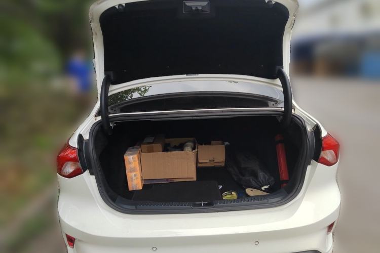 Used Ford Focus 2020 Sedan EcoBoost 180 Automatic Trend Edition Trunk