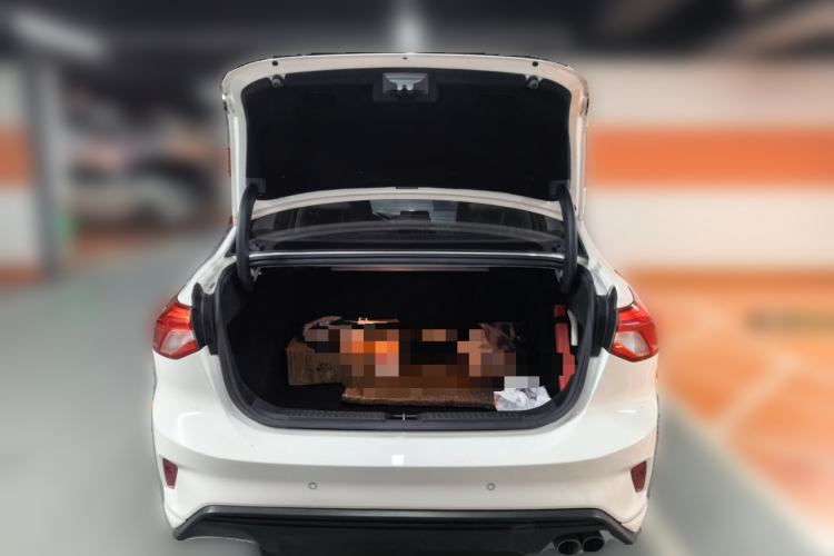 Used Ford Focus 2020 Sedan EcoBoost 180 Automatic Trend Edition Trunk