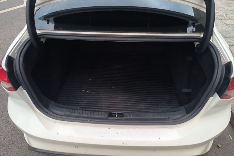 Used Ford Focus 2020 Sedan EcoBoost 180 Automatic ST Line Trunk