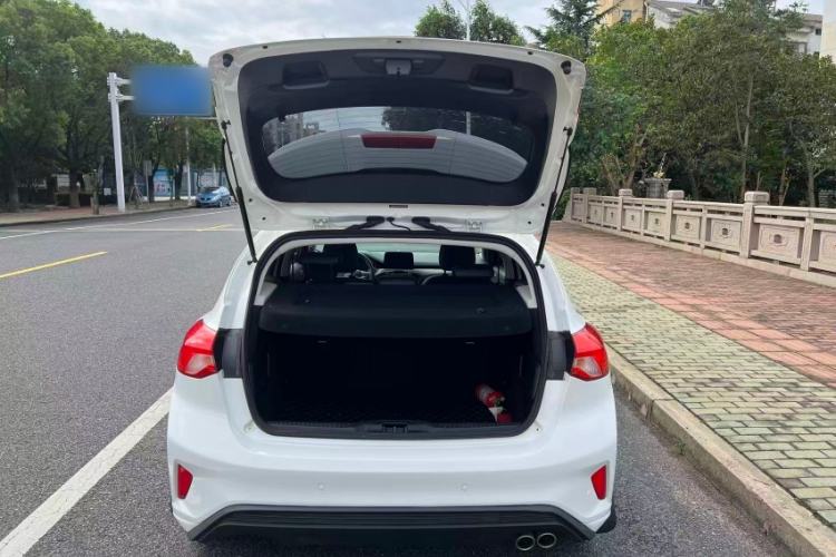 Used Ford Focus 2020 Hatchback EcoBoost 180 Automatic Trend Edition Trunk