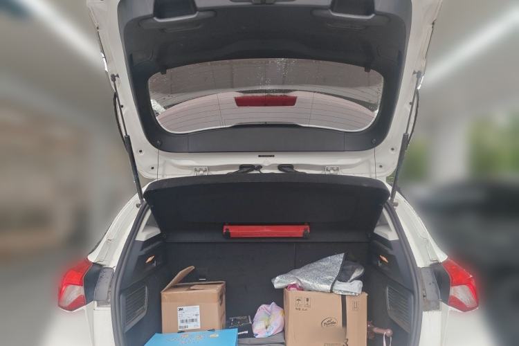 Used Ford Focus 2020 Hatchback EcoBoost 180 Automatic Trend Edition Trunk