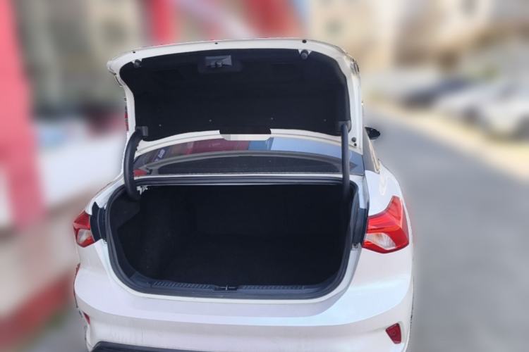 Used Ford Focus 2020 Sedan EcoBoost 180 Automatic Trend Edition Trunk