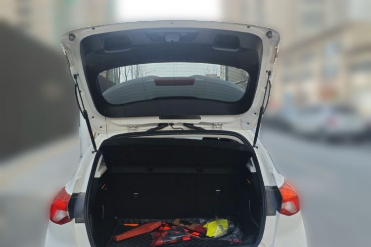 Used Ford Focus 2020 Hatchback EcoBoost 180 Automatic Trend Edition Trunk