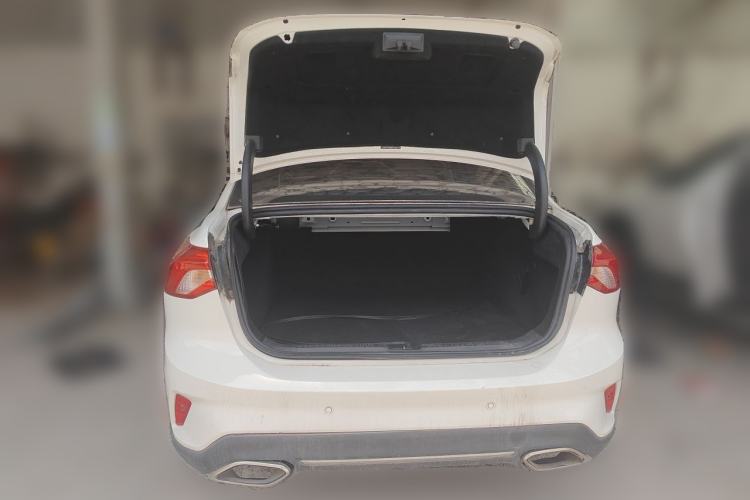 Used Ford Focus 2020 Sedan EcoBoost 180 Automatic Trend Edition Trunk