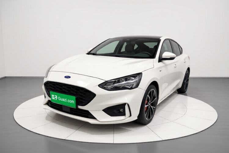 Used Ford Focus 2020 Sedan EcoBoost 180 Automatic ST Line Guazi used car, China used car export, Used car for sale, Used cars, Cheapest cars for sale