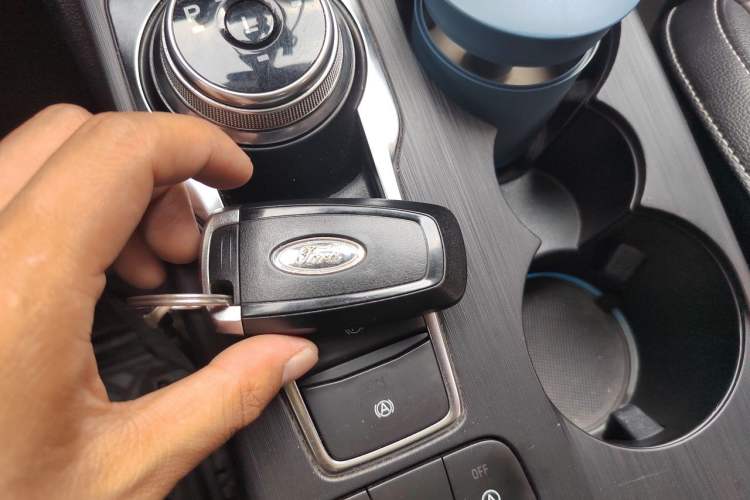Used Ford Focus 2020 Sedan EcoBoost 180 Automatic Trend Edition Vehicle Key
