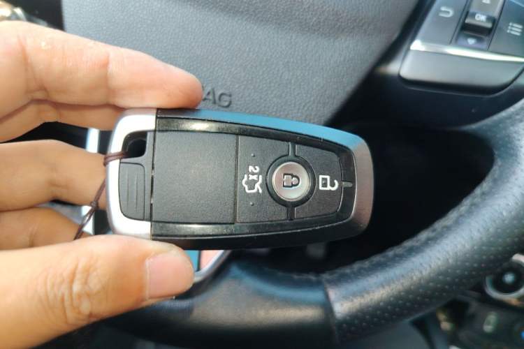 Used Ford Focus 2020 Sedan EcoBoost 180 Automatic Trend Edition Vehicle Key