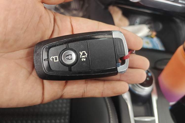 Used Ford Focus 2020 Hatchback EcoBoost 180 Automatic Trend Edition Vehicle Key