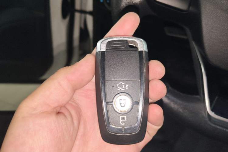 Used Ford Focus 2020 Hatchback 1.5L Automatic Sharp Edition Vehicle Key