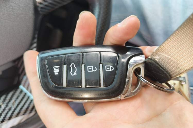 Used Ford Focus 2020 Sedan EcoBoost 180 Automatic Trend Edition Vehicle Key