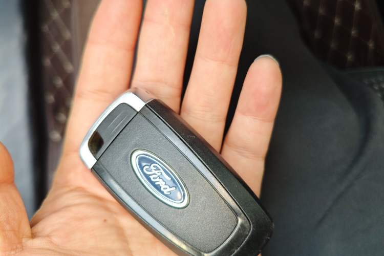Used Ford Focus 2020 Hatchback EcoBoost 180 Automatic Trend Edition Vehicle Key