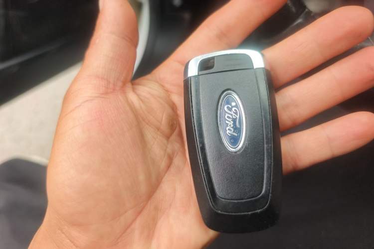 Used Ford Focus 2020 Sedan EcoBoost 180 Automatic Trend Edition Vehicle Key