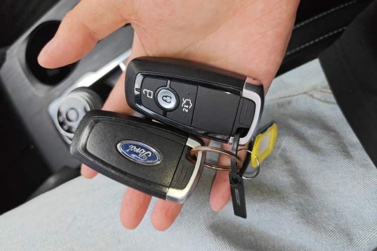 Used Ford Focus 2020 Hatchback EcoBoost 180 Automatic Trend Edition Vehicle Key