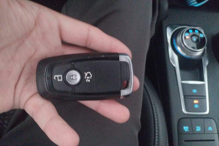 Used Ford Focus 2020 Sedan EcoBoost 180 Automatic Trend Edition Vehicle Key
