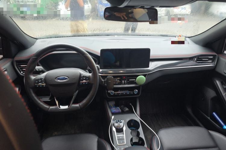 Used Ford Focus 2021 Hatchback EcoBoost 180 Automatic ST Line Center Console