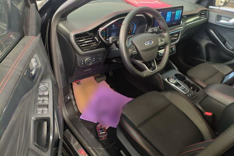 Used Ford Focus 2021 Sedan EcoBoost 180 Automatic ST Line Driver Seat