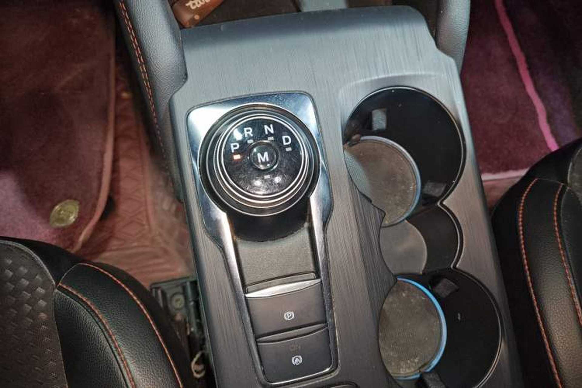 Used Ford Focus 2021 Hatchback EcoBoost 180 Automatic ST Line Gear Lever