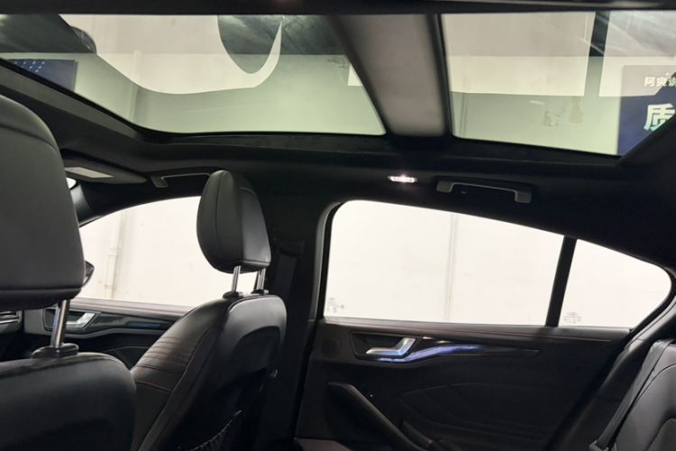 Used Ford Focus 2021 Hatchback EcoBoost 180 Automatic ST Line Headliner