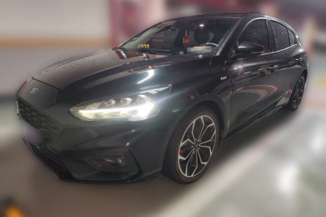 Ford Focus 2021 Hatchback EcoBoost 180 Automatic ST Line usata