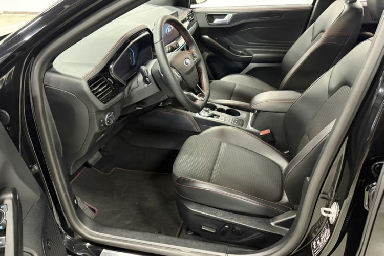 Used Ford Focus 2021 Hatchback EcoBoost 180 Automatic ST Line Left Front Seat